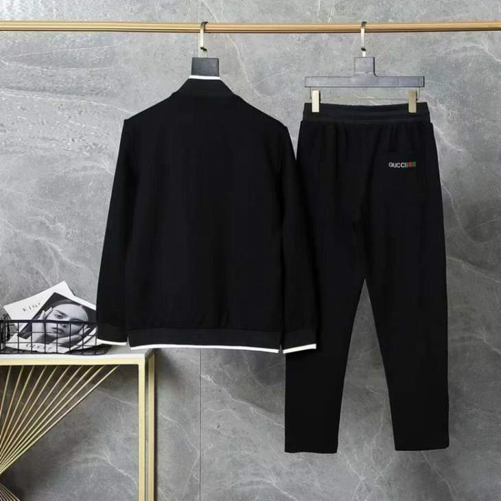Picture of Gucci Sweater Suits _SKUGucciM-3XL8qn12139855